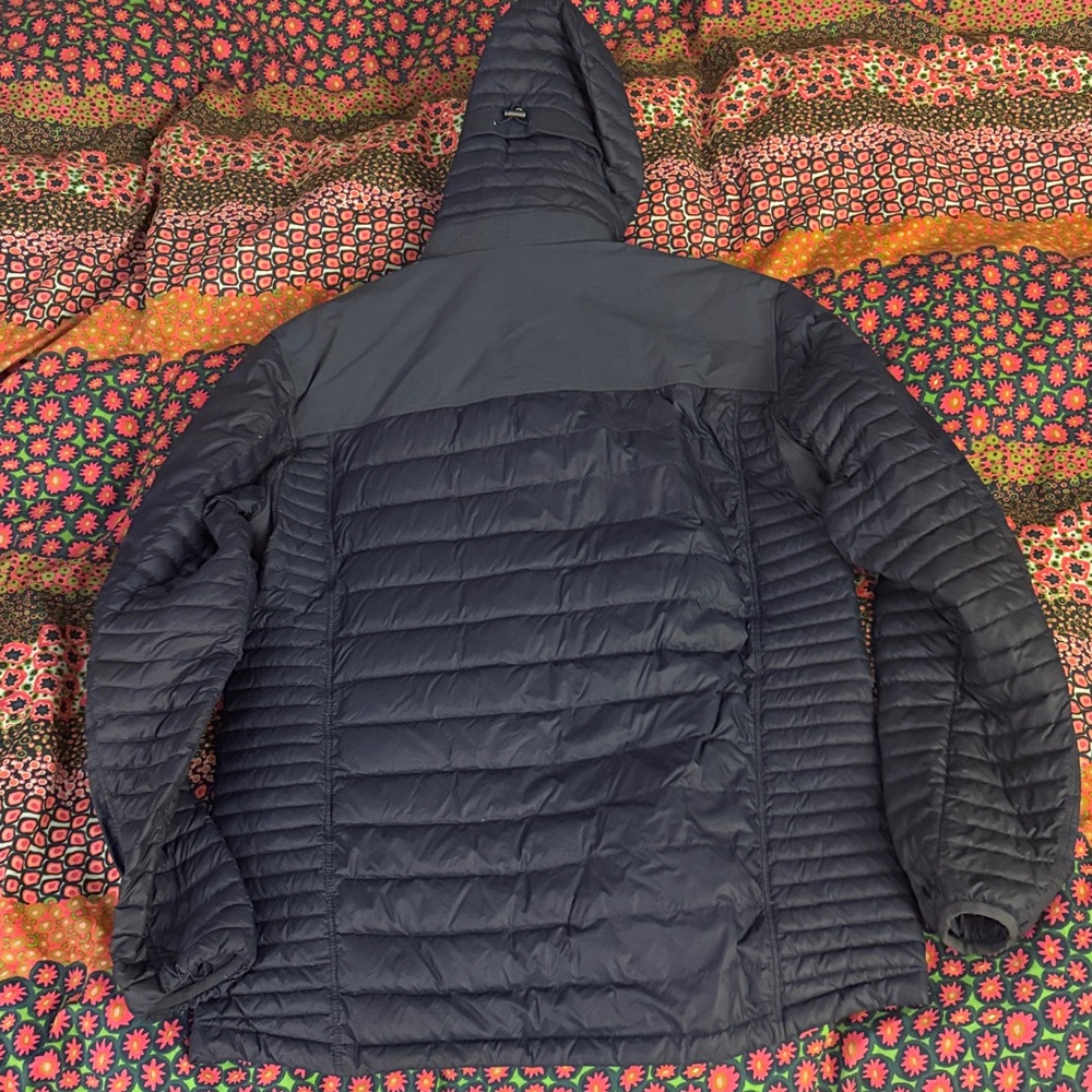 Kuhl Navy Spyfire Puffy *flawless* - Picture 4 of 4